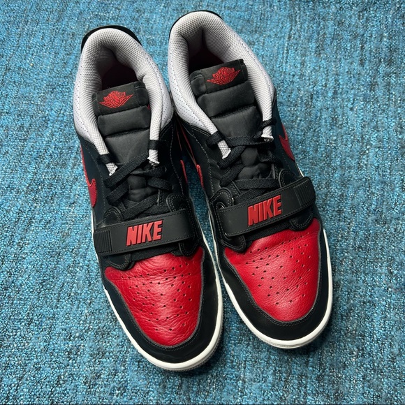 Nike Jordan Legacy 312 Low Sneakers in Bred Cement - Picture 2 of 9